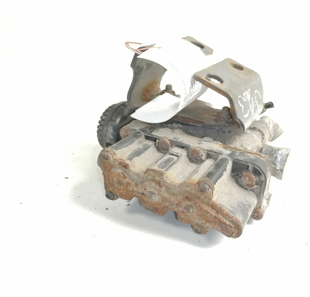 Volvo Air suspension control valve, ECAS 20514450 - Спирачен клапан за Камион: снимка 3 Volvo Air suspension control valve, ECAS 20514450 - Спирачен клапан за Камион: снимка 3
