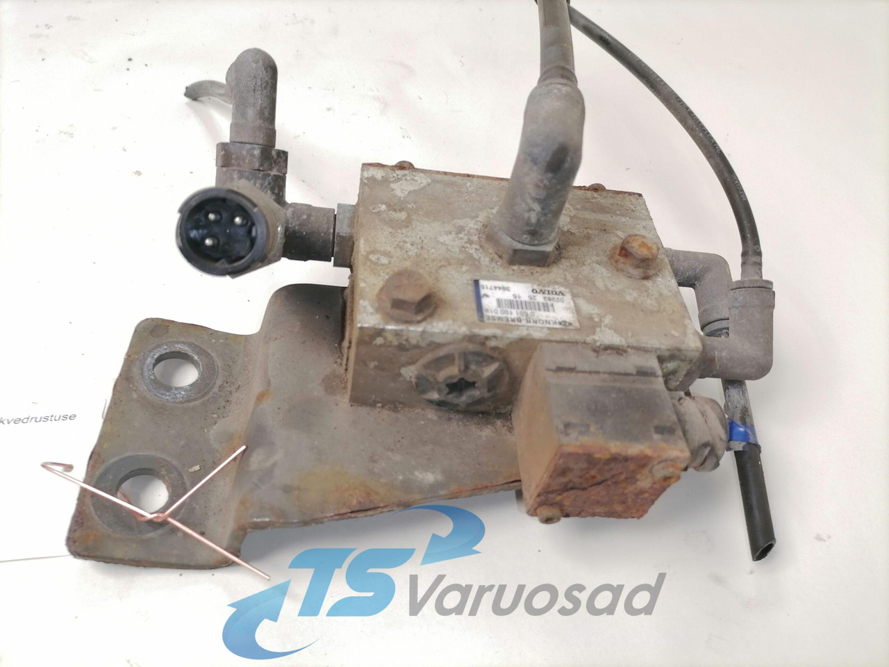 Volvo Air suspension control valve, ECAS 3944715 - Спирачен клапан за Камион: снимка 3 Volvo Air suspension control valve, ECAS 3944715 - Спирачен клапан за Камион: снимка 3