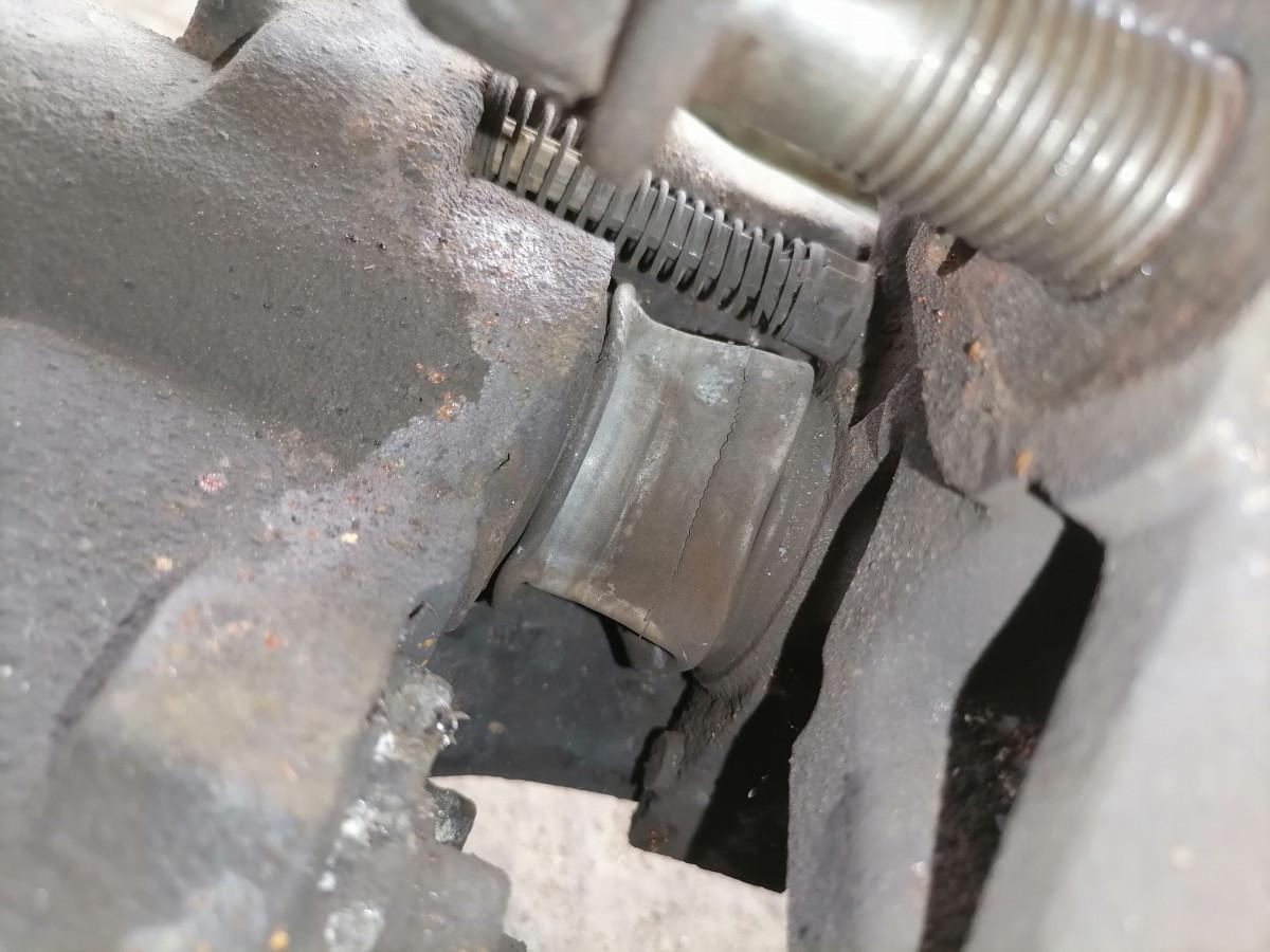 Volvo Brake caliper 21487605 - Части на спирачната система за Камион: снимка 4 Volvo Brake caliper 21487605 - Части на спирачната система за Камион: снимка 4