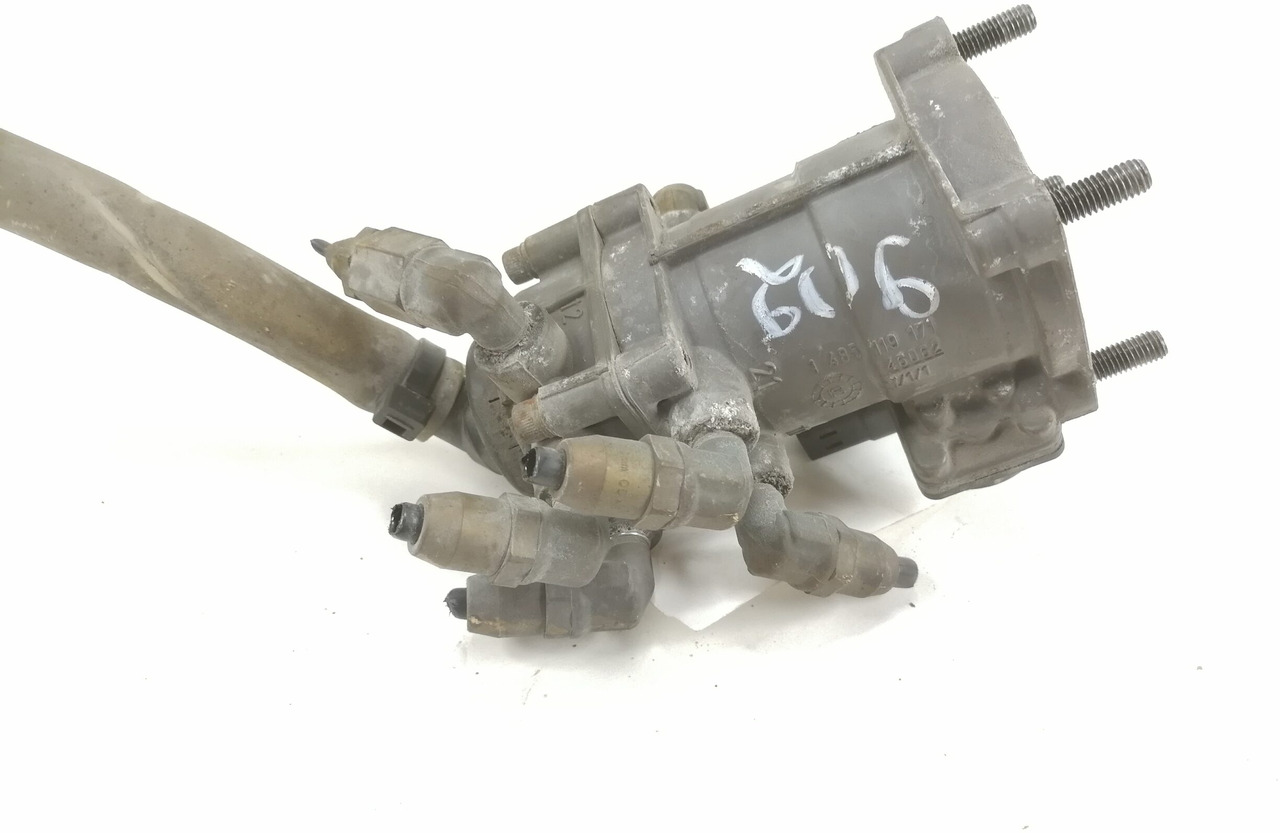 Volvo Brake pressure control 3986374 - Спирачен клапан за Камион: снимка 2 Volvo Brake pressure control 3986374 - Спирачен клапан за Камион: снимка 2