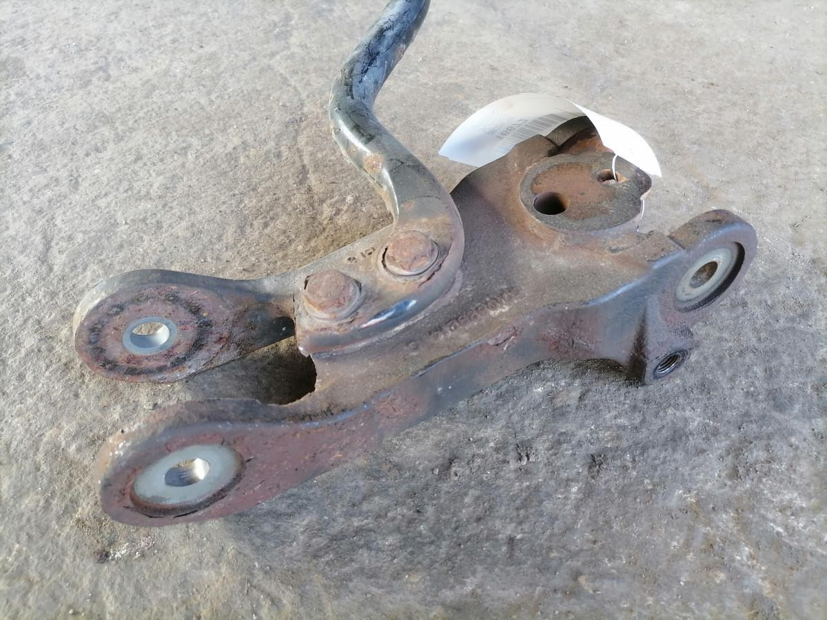 Volvo Cab anti roll bar 20757640 - Окачване на кабината за Камион: снимка 3 Volvo Cab anti roll bar 20757640 - Окачване на кабината за Камион: снимка 3