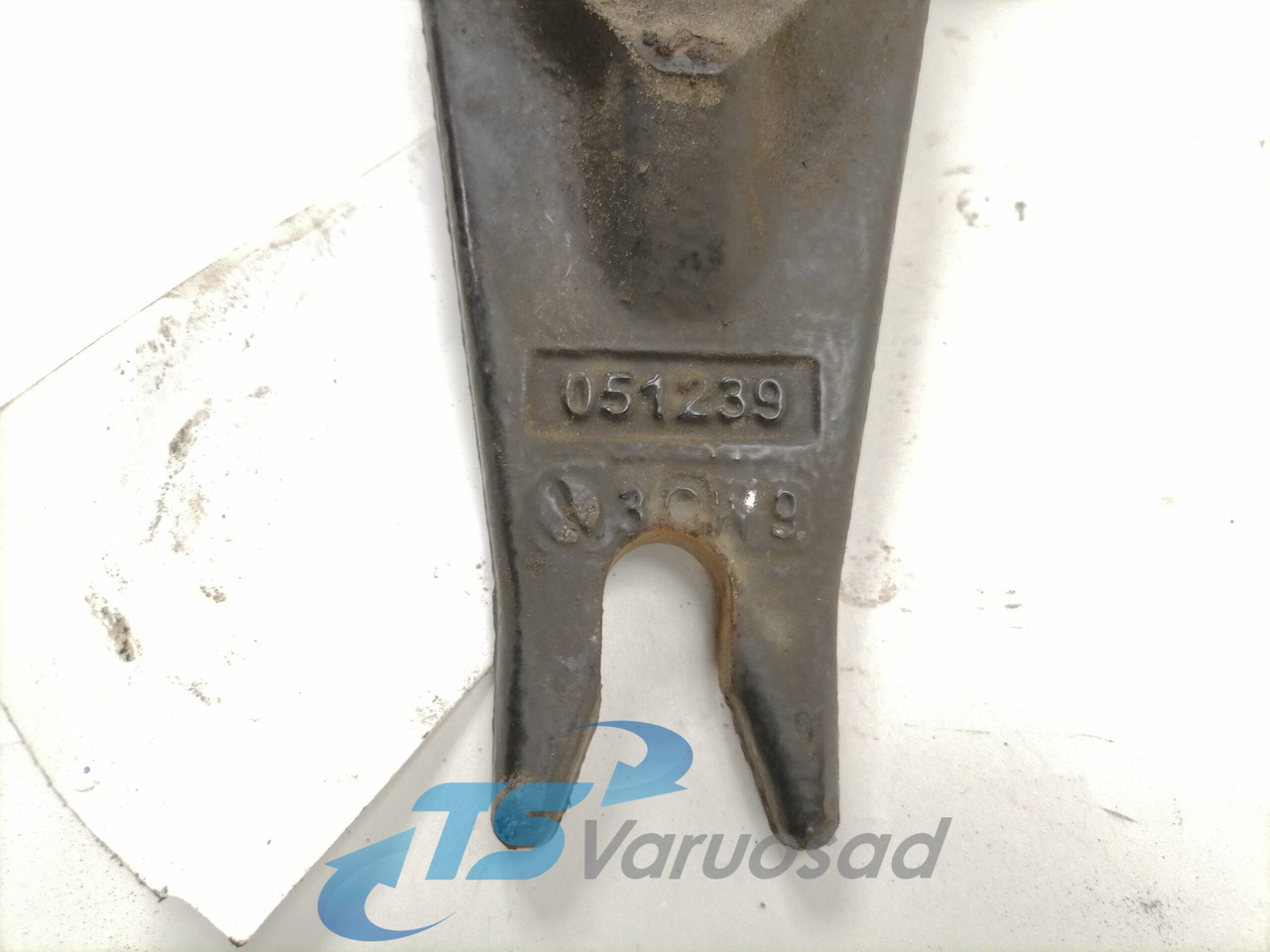 Volvo Cab carrier 82061473 - Окачване на кабината за Камион: снимка 2 Volvo Cab carrier 82061473 - Окачване на кабината за Камион: снимка 2