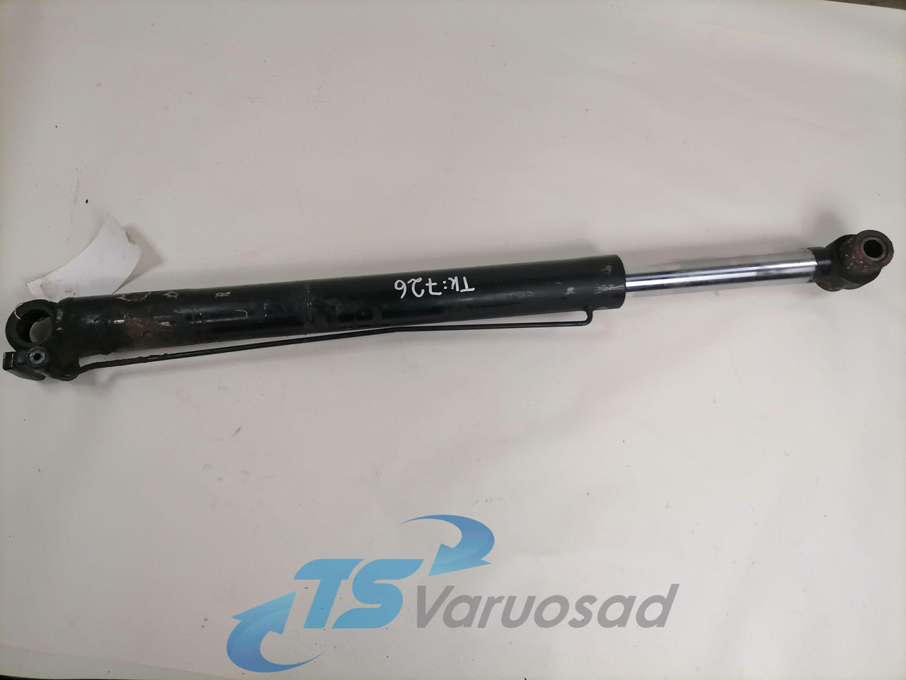 Volvo Cab tilting cylinder 20922303 - Окачване на кабината за Камион: снимка 1 Volvo Cab tilting cylinder 20922303 - Окачване на кабината за Камион: снимка 1
