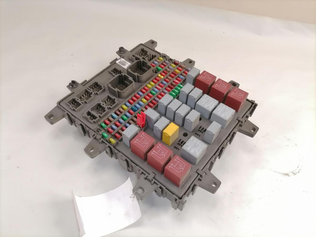 Volvo Central electric unit 5010590677 - Предпазител за Камион: снимка 2 Volvo Central electric unit 5010590677 - Предпазител за Камион: снимка 2