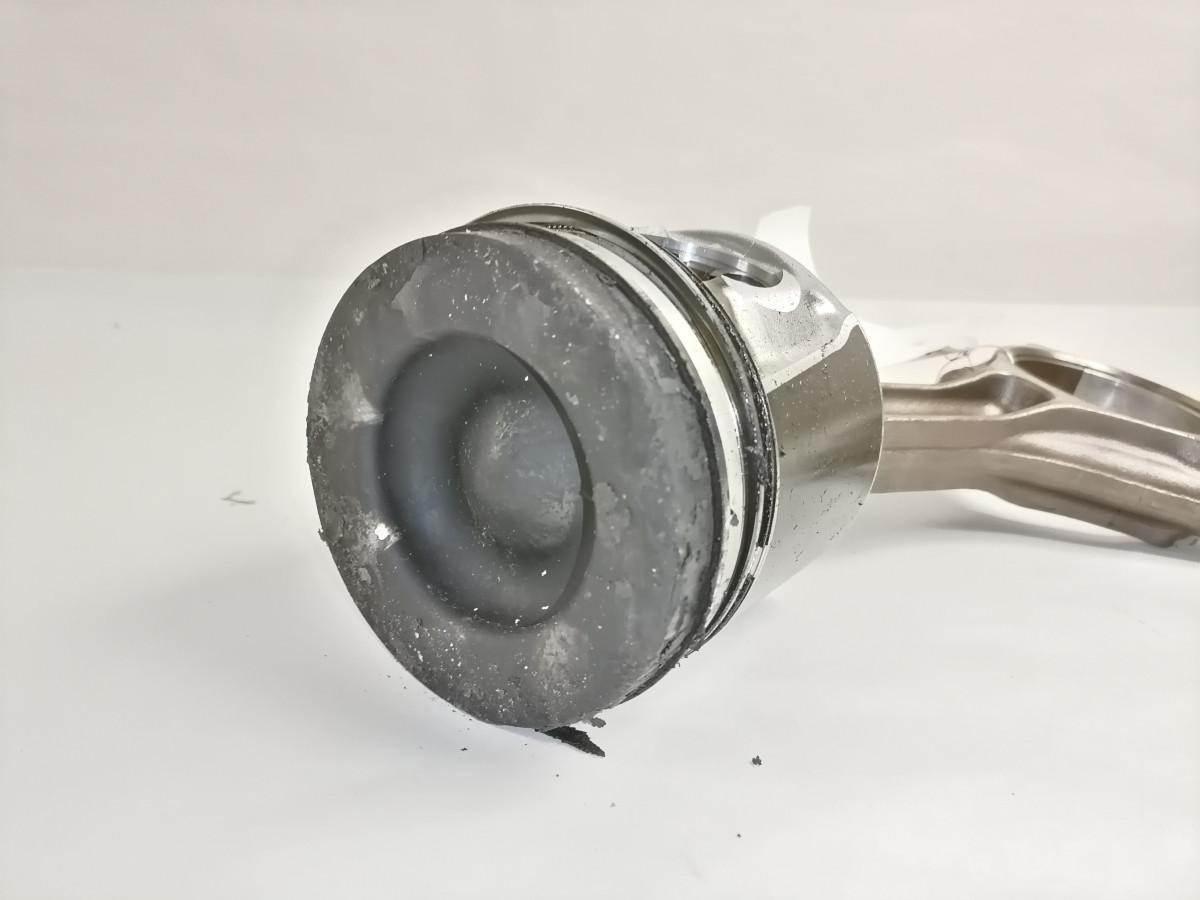 Volvo Connecting rod + piston 22476056 - Бутало/ Пръстени/ Втулки за Камион: снимка 5 Volvo Connecting rod + piston 22476056 - Бутало/ Пръстени/ Втулки за Камион: снимка 5