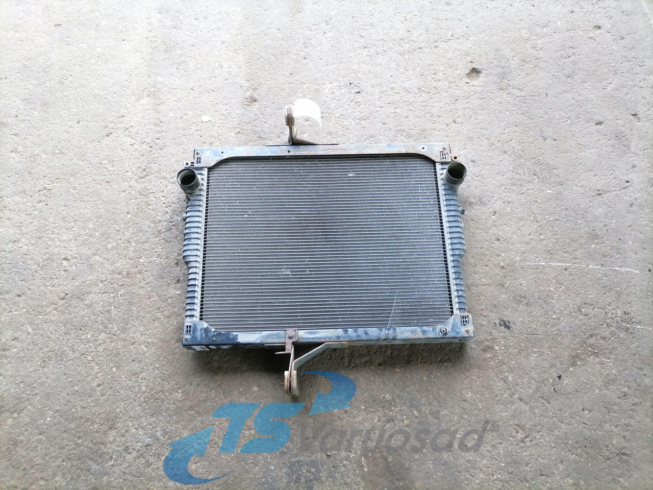 Volvo Cooling radiator 20810091 - Радиатор за Камион: снимка 1 Volvo Cooling radiator 20810091 - Радиатор за Камион: снимка 1
