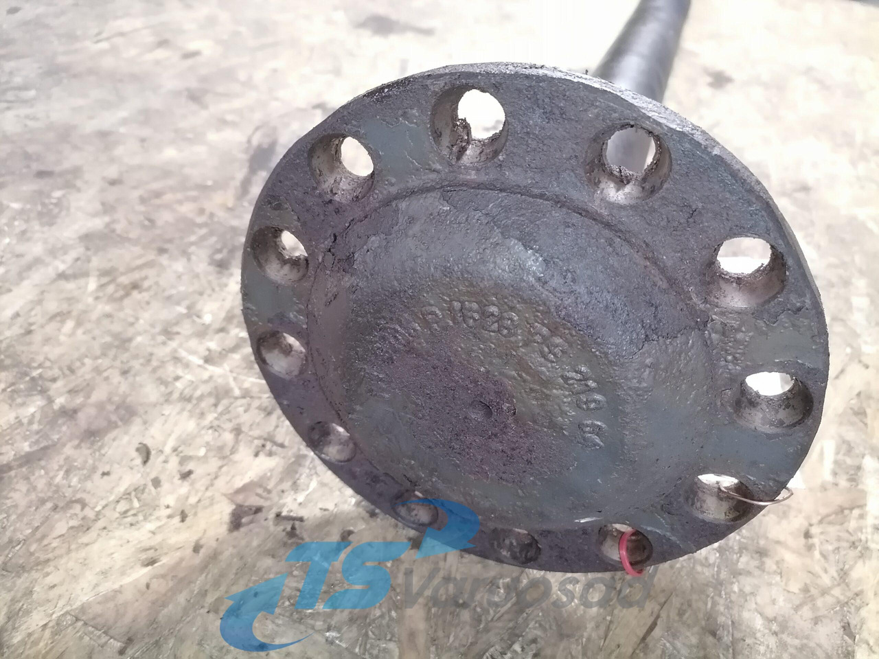 Volvo Drive shaft 1524628 - Полуоска за Камион: снимка 3 Volvo Drive shaft 1524628 - Полуоска за Камион: снимка 3