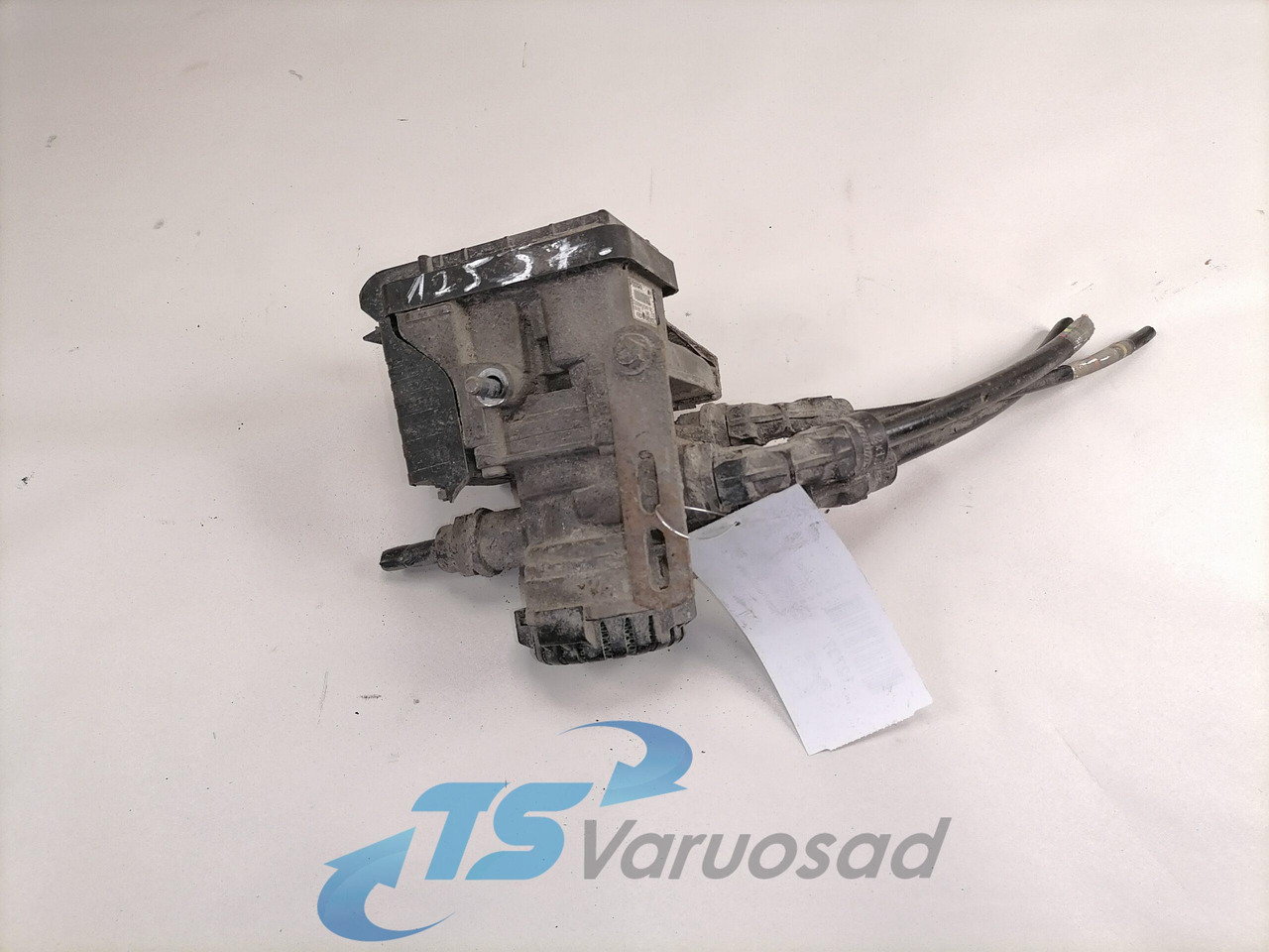 Volvo EBS brake valve 22225550 - Спирачен клапан за Камион: снимка 1 Volvo EBS brake valve 22225550 - Спирачен клапан за Камион: снимка 1