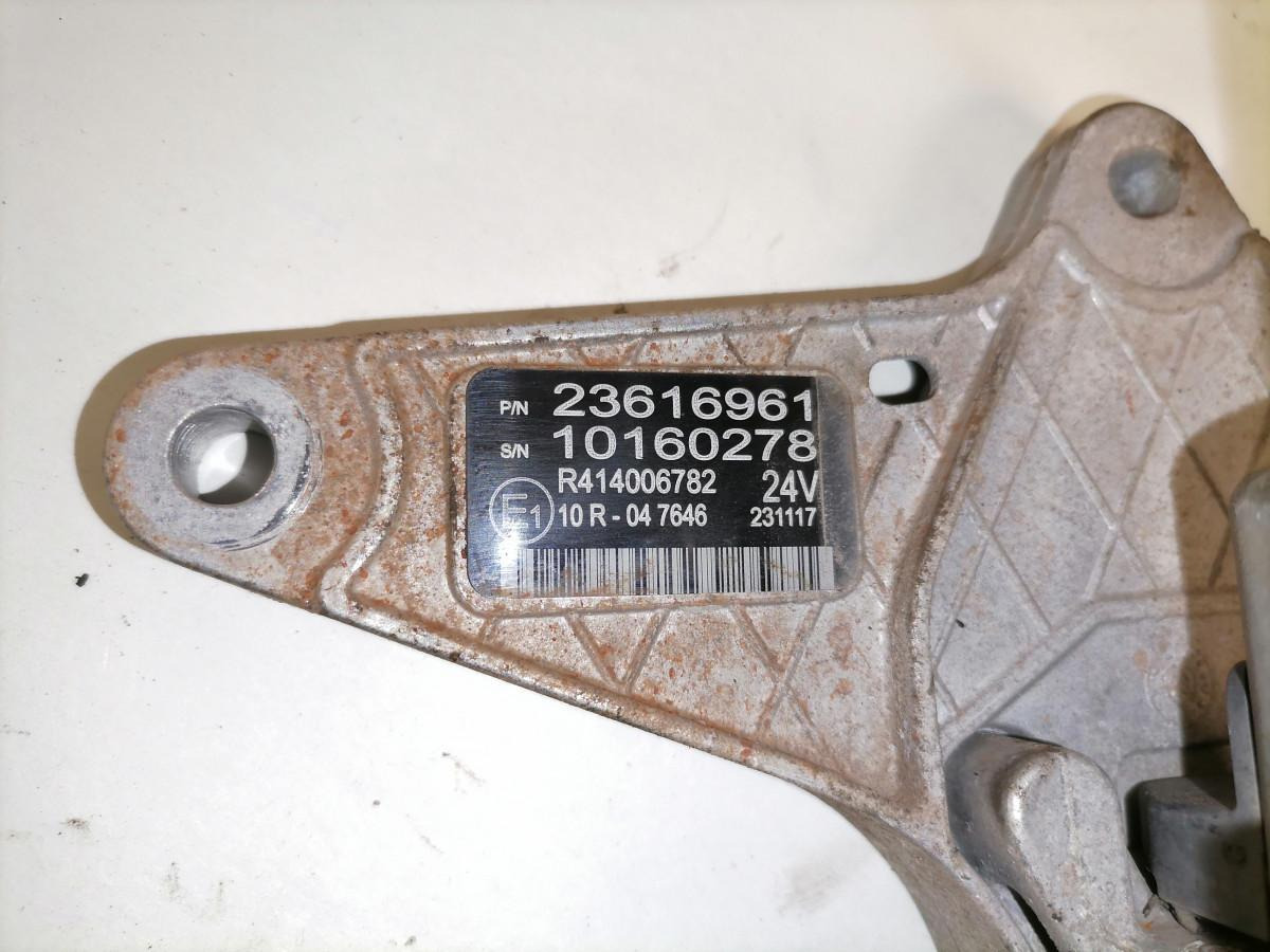 Volvo Engine control switch 23616961 - Изпускателна система за Камион: снимка 4 Volvo Engine control switch 23616961 - Изпускателна система за Камион: снимка 4