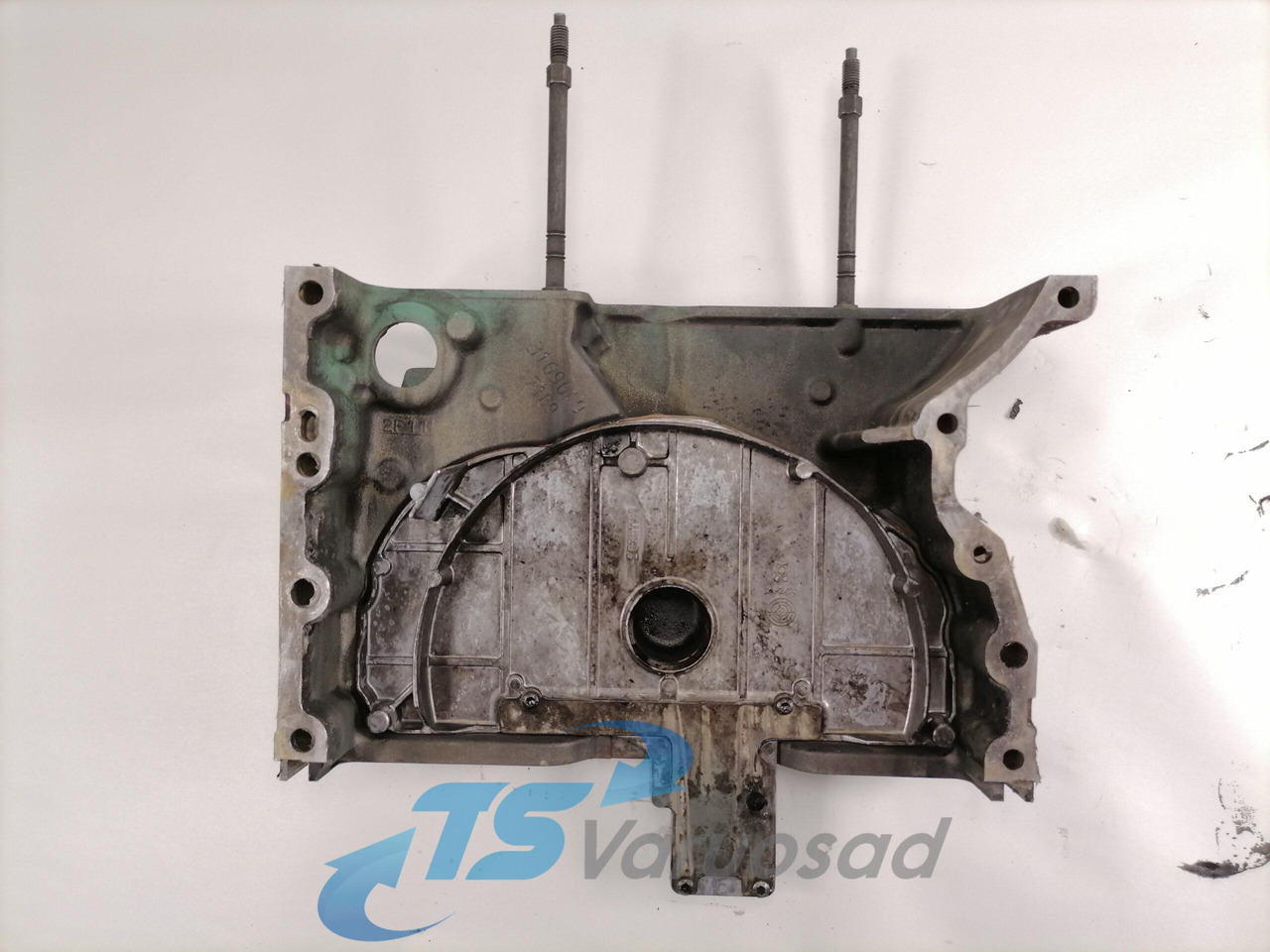 Volvo Engine front cover 3169648 - Двигател и части за Камион: снимка 4 Volvo Engine front cover 3169648 - Двигател и части за Камион: снимка 4