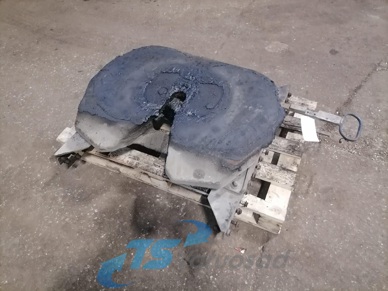 Volvo Fifht wheel 21587549 - Седло за Камион: снимка 1 Volvo Fifht wheel 21587549 - Седло за Камион: снимка 1