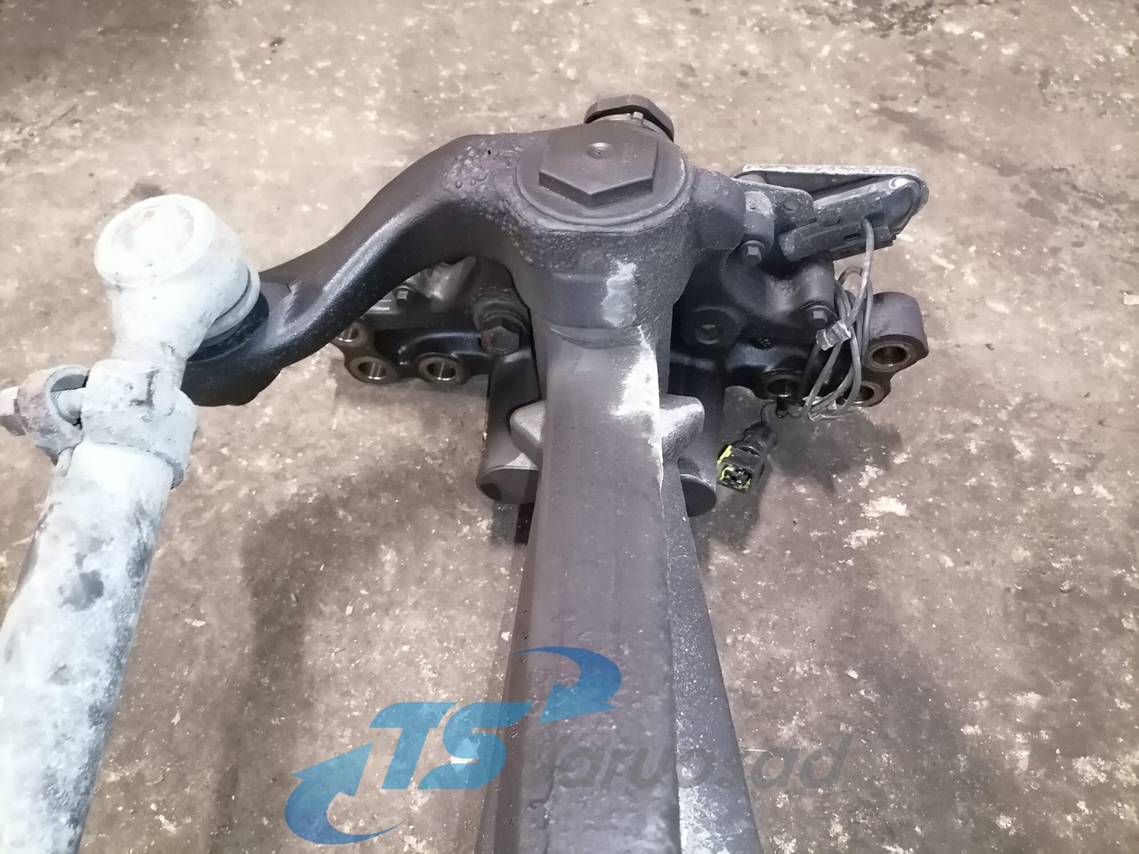 Volvo First axel housing 22208213 - Предна ос за Камион: снимка 5 Volvo First axel housing 22208213 - Предна ос за Камион: снимка 5