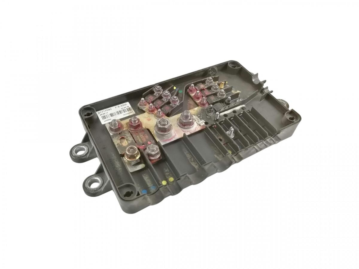 Volvo Fuse box 21717590 - Предпазител за Камион: снимка 1 Volvo Fuse box 21717590 - Предпазител за Камион: снимка 1