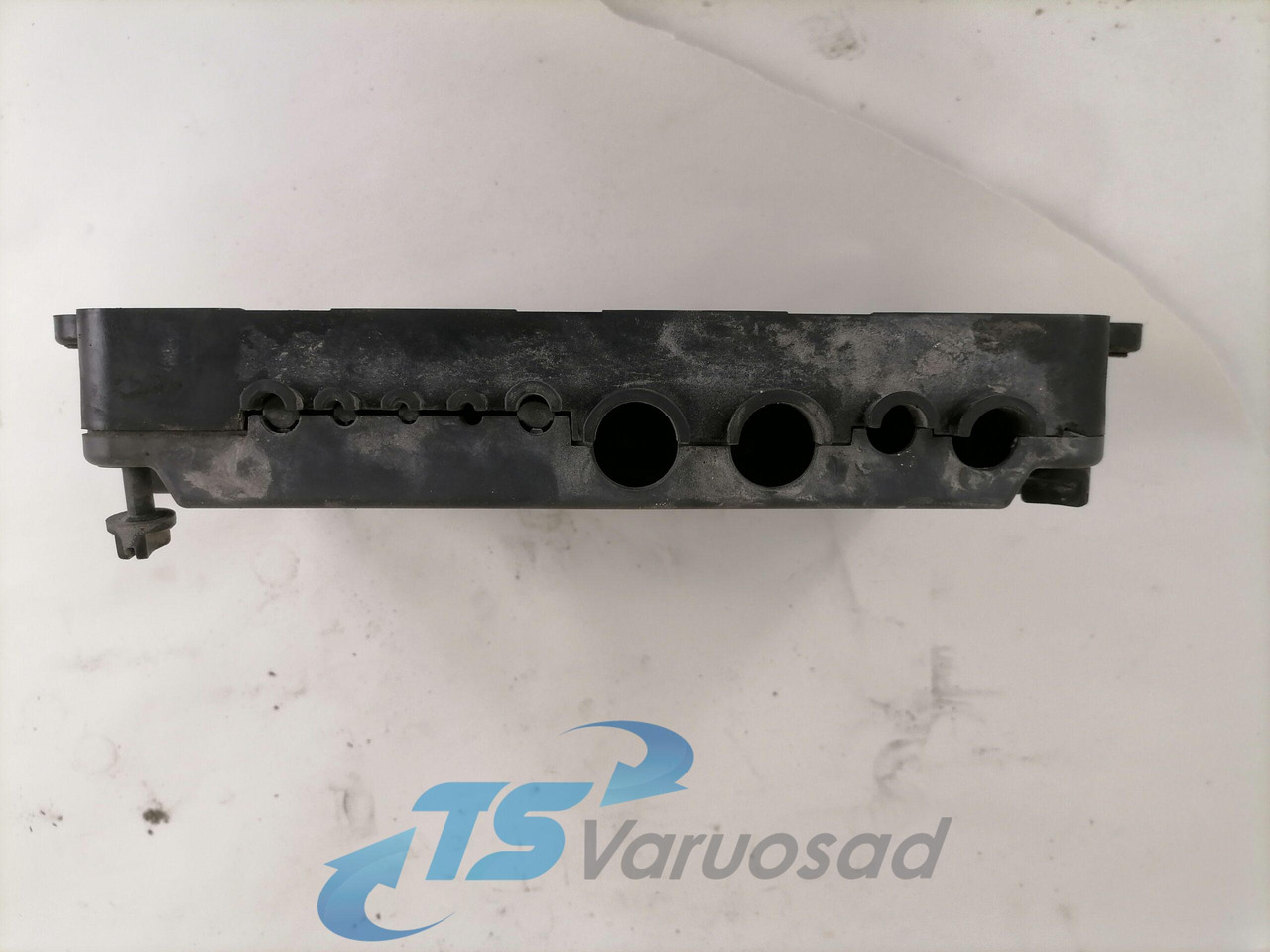 Volvo Fuse box 21717590 - Предпазител за Камион: снимка 5 Volvo Fuse box 21717590 - Предпазител за Камион: снимка 5