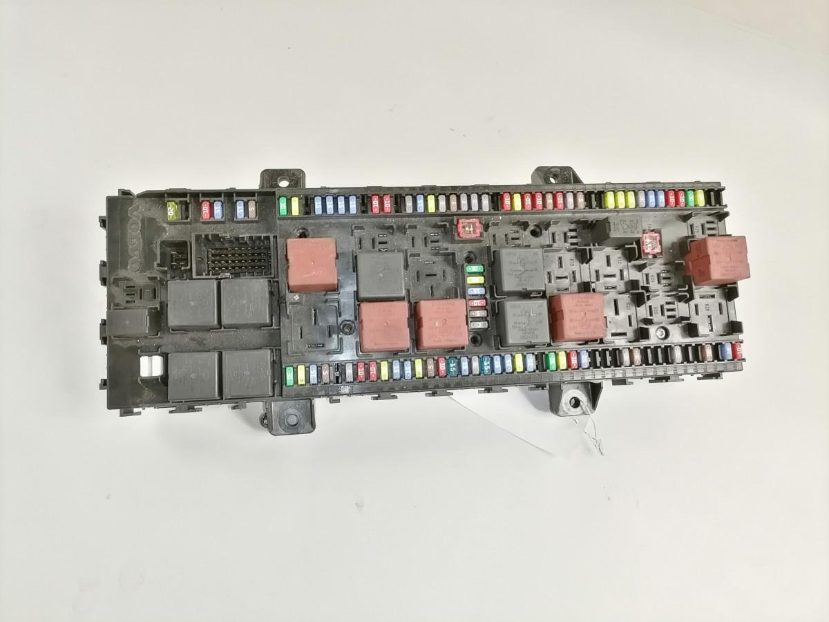 Volvo Fuse box 21939408 - Предпазител за Камион: снимка 2 Volvo Fuse box 21939408 - Предпазител за Камион: снимка 2