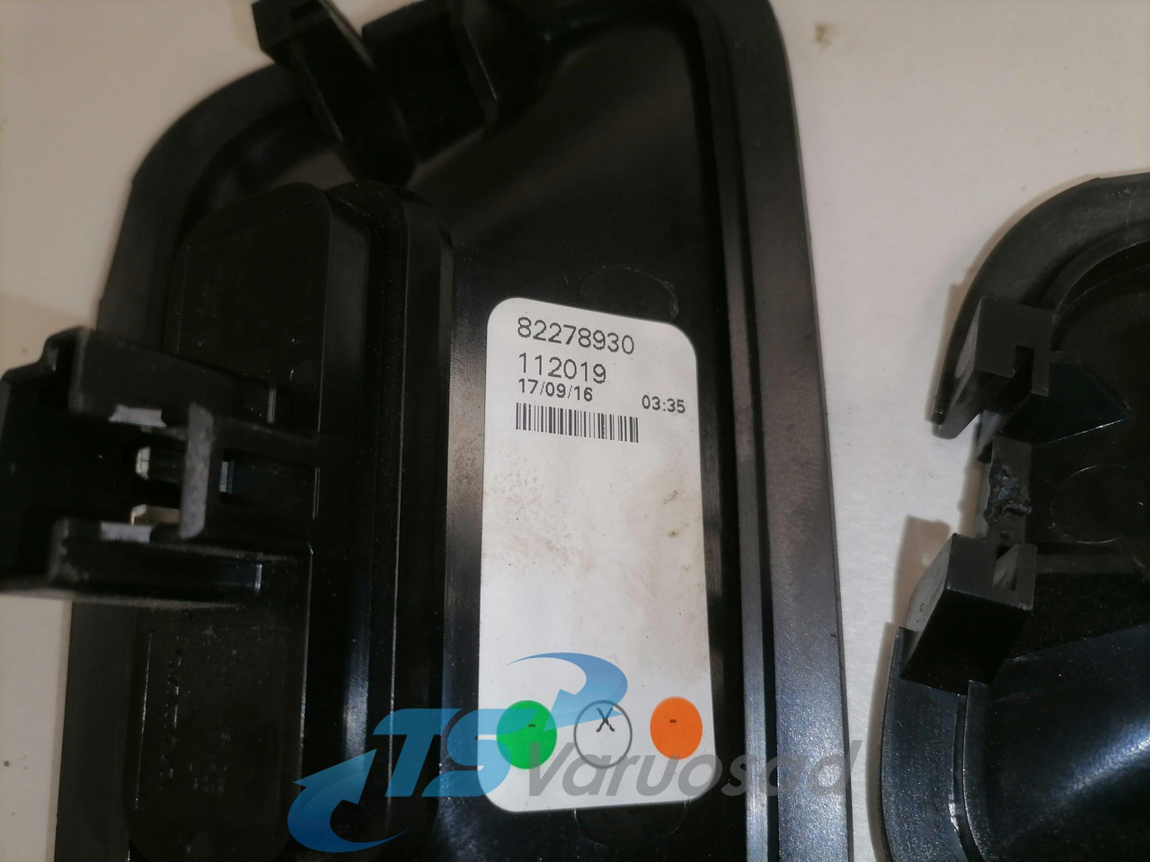 Volvo Gabariidituli 82278930 - Универсална част за Камион: снимка 3 Volvo Gabariidituli 82278930 - Универсална част за Камион: снимка 3