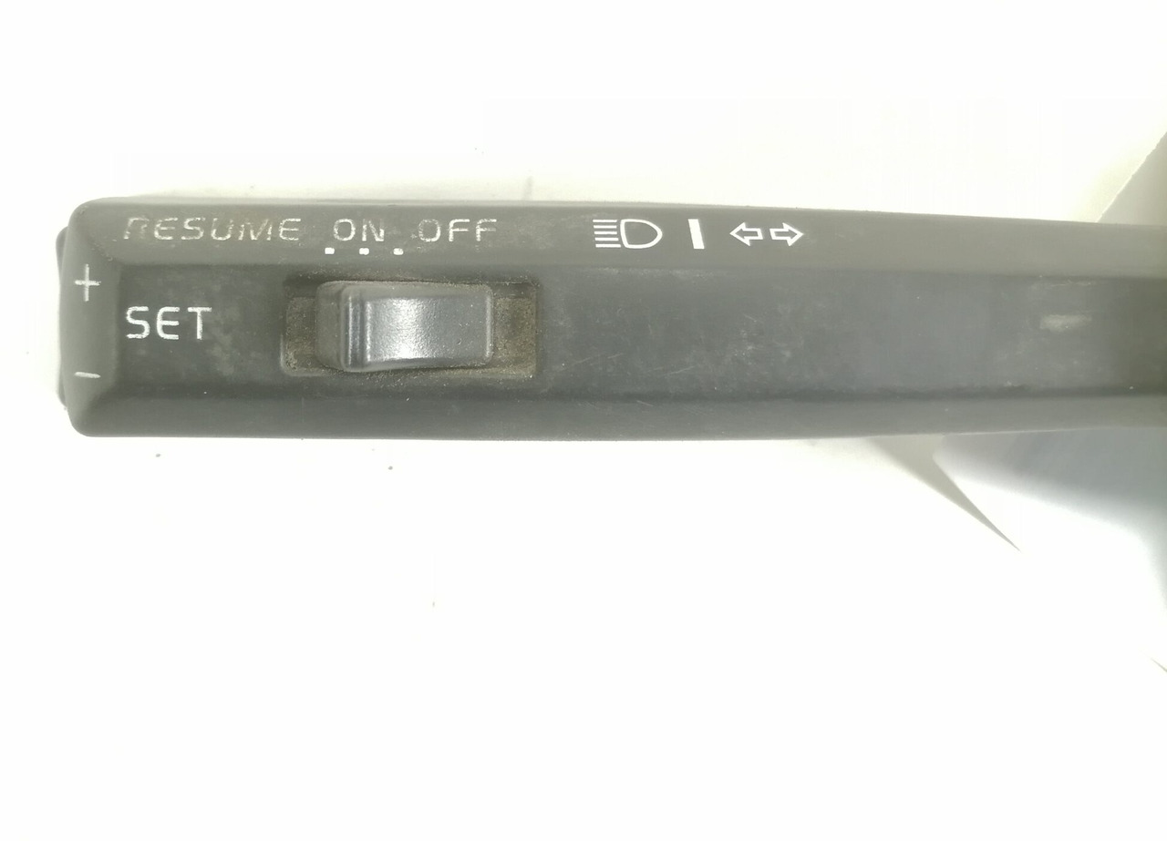 Volvo Juhtkang, suunatuled 20479584 - Електрическа система за Камион: снимка 2 Volvo Juhtkang, suunatuled 20479584 - Електрическа система за Камион: снимка 2