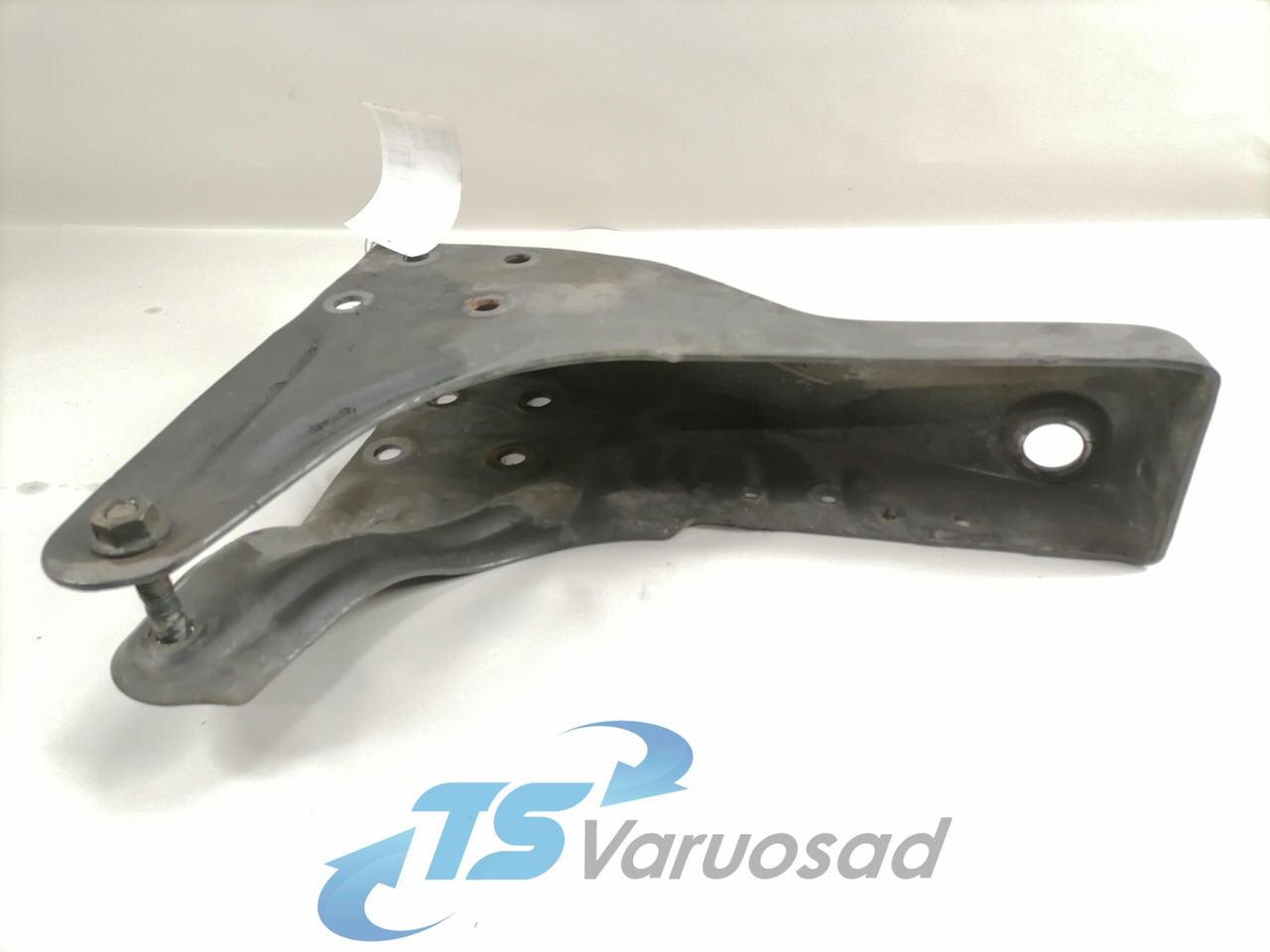 Volvo Kabiini kandur, tagumine 21171970 - Окачване на кабината за Камион: снимка 2 Volvo Kabiini kandur, tagumine 21171970 - Окачване на кабината за Камион: снимка 2