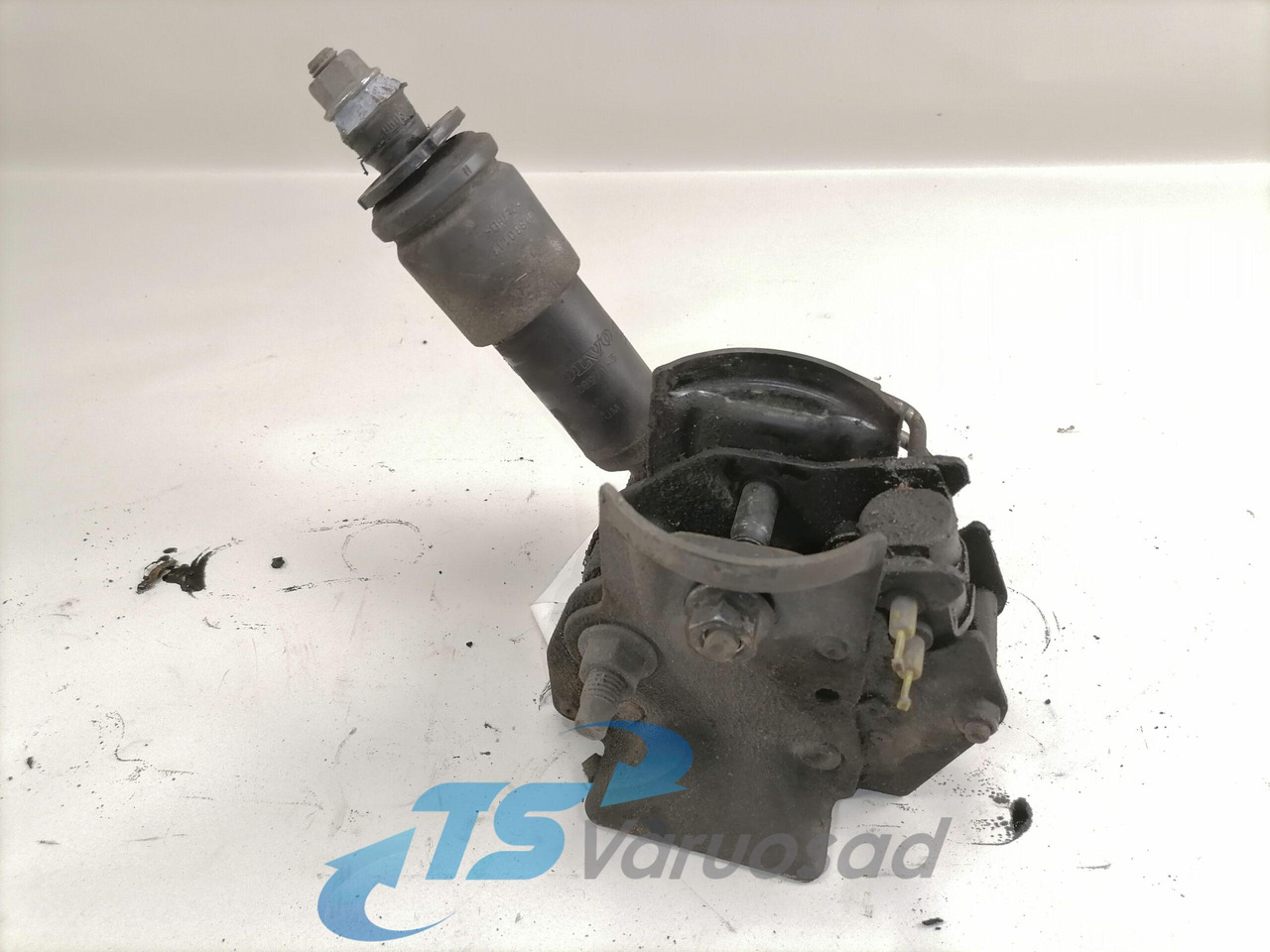 Volvo Kabiini lukusti 22247233 - Окачване на кабината за Камион: снимка 3 Volvo Kabiini lukusti 22247233 - Окачване на кабината за Камион: снимка 3