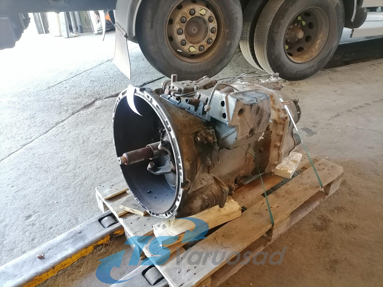 Volvo Käigukast VT2214B 3190239 - Скоростна кутия и части за Камион: снимка 1 Volvo Käigukast VT2214B 3190239 - Скоростна кутия и части за Камион: снимка 1