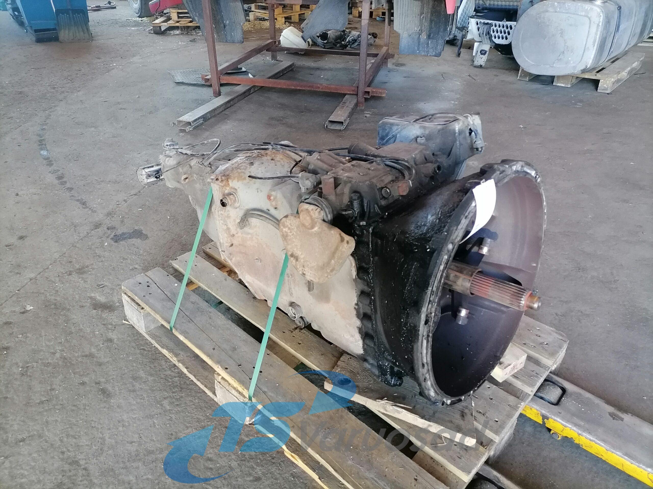 Volvo Käigukast VT2214B 3190239 - Скоростна кутия и части за Камион: снимка 2 Volvo Käigukast VT2214B 3190239 - Скоростна кутия и части за Камион: снимка 2