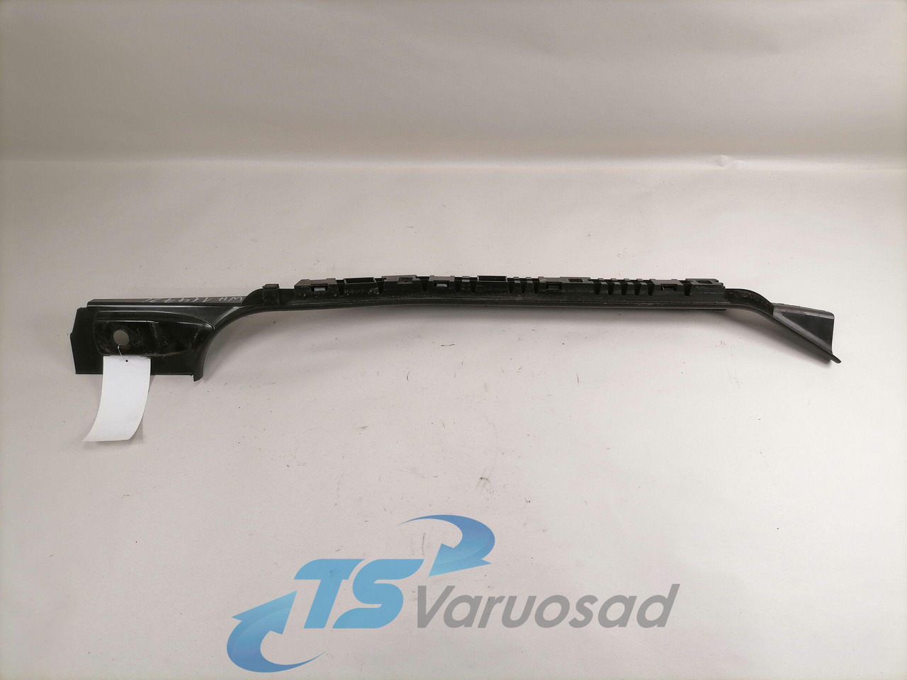 Volvo Lävepaku kate 82212691 - Универсална част за Камион: снимка 3 Volvo Lävepaku kate 82212691 - Универсална част за Камион: снимка 3