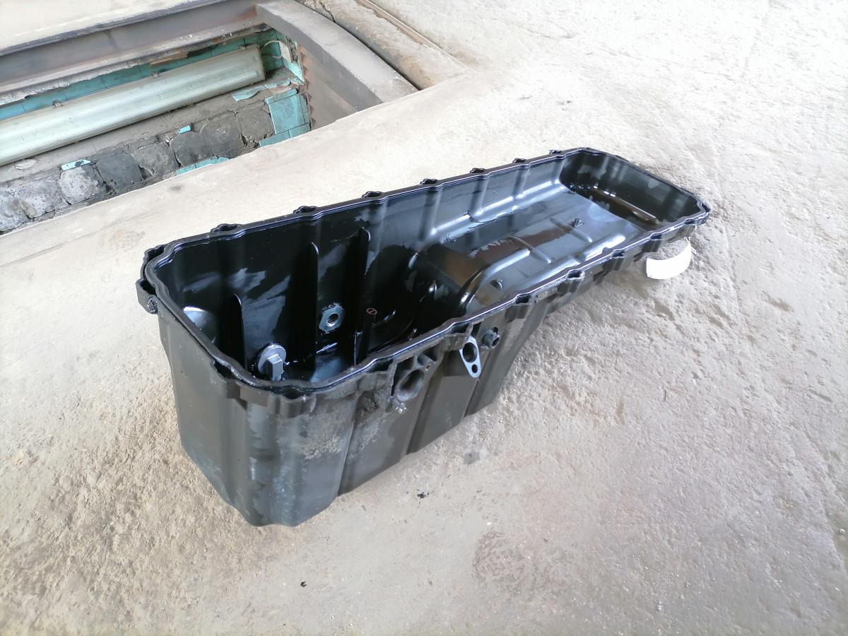 Volvo Oil sump 20720870 - Маслена вана за Камион: снимка 5 Volvo Oil sump 20720870 - Маслена вана за Камион: снимка 5