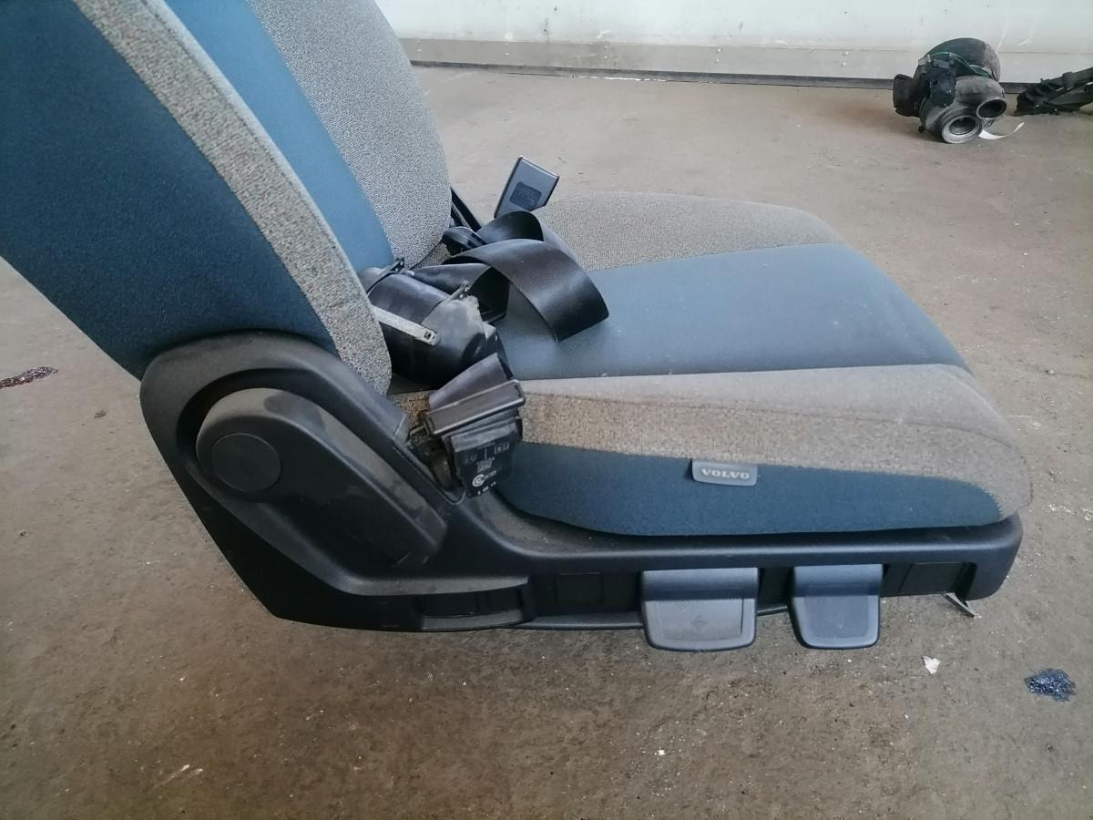 Volvo Passenger seat 82514859 - Седалка за Камион: снимка 5 Volvo Passenger seat 82514859 - Седалка за Камион: снимка 5