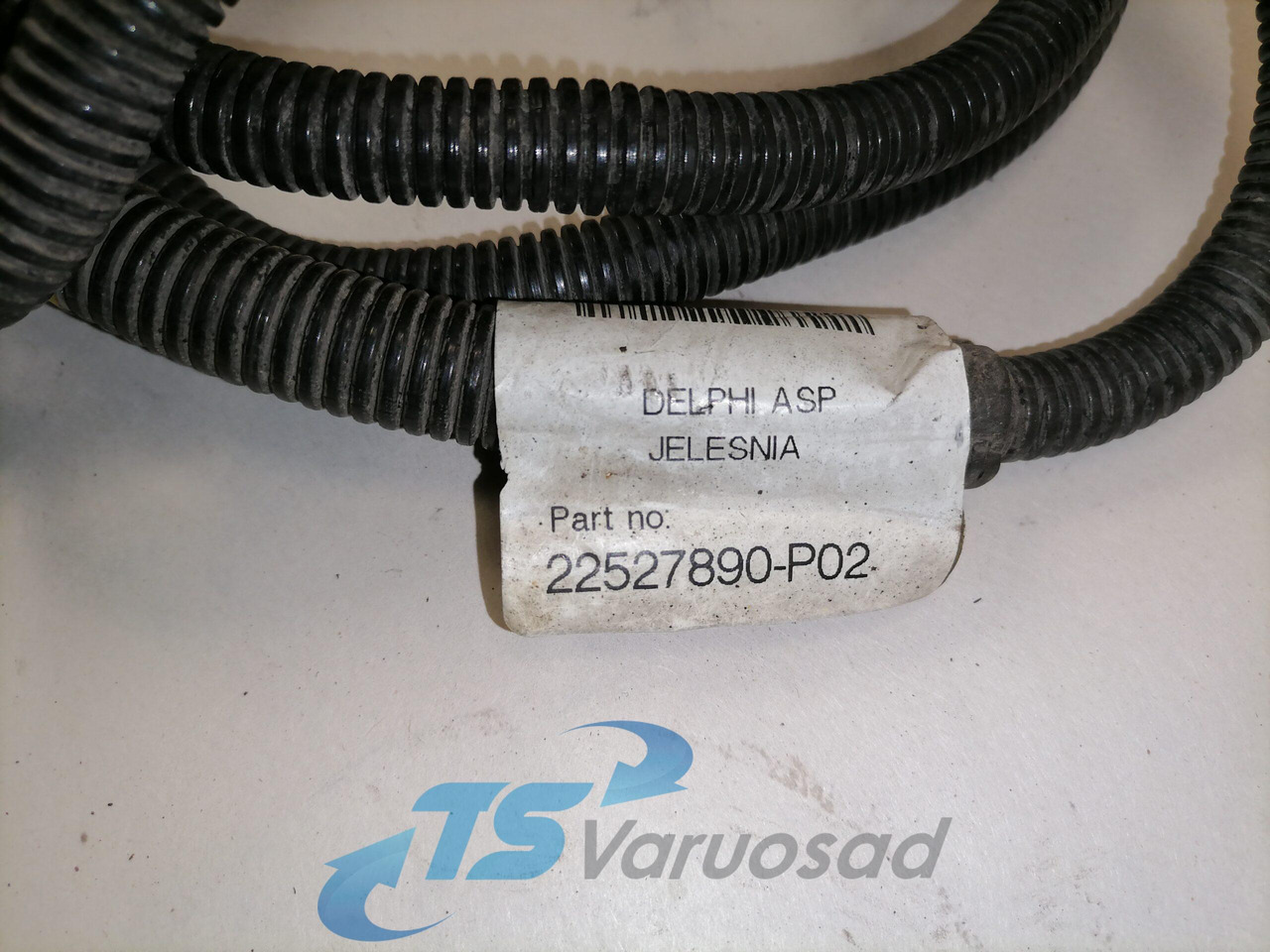 Volvo Raami juhtmestik 22527890 - Универсална част за Камион: снимка 4 Volvo Raami juhtmestik 22527890 - Универсална част за Камион: снимка 4