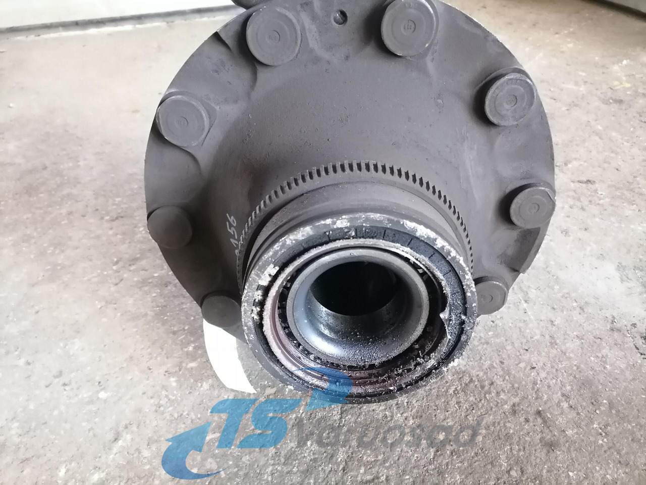 Volvo Rattarumm 3988674 - Ступица за Камион: снимка 2 Volvo Rattarumm 3988674 - Ступица за Камион: снимка 2