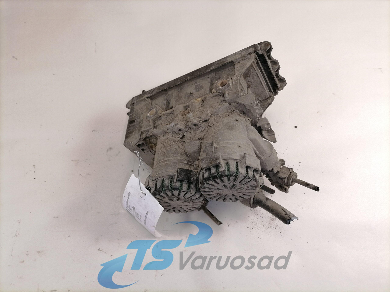 Volvo Rear axel brake pressure control valve 22225552 - Спирачен клапан за Камион: снимка 3 Volvo Rear axel brake pressure control valve 22225552 - Спирачен клапан за Камион: снимка 3