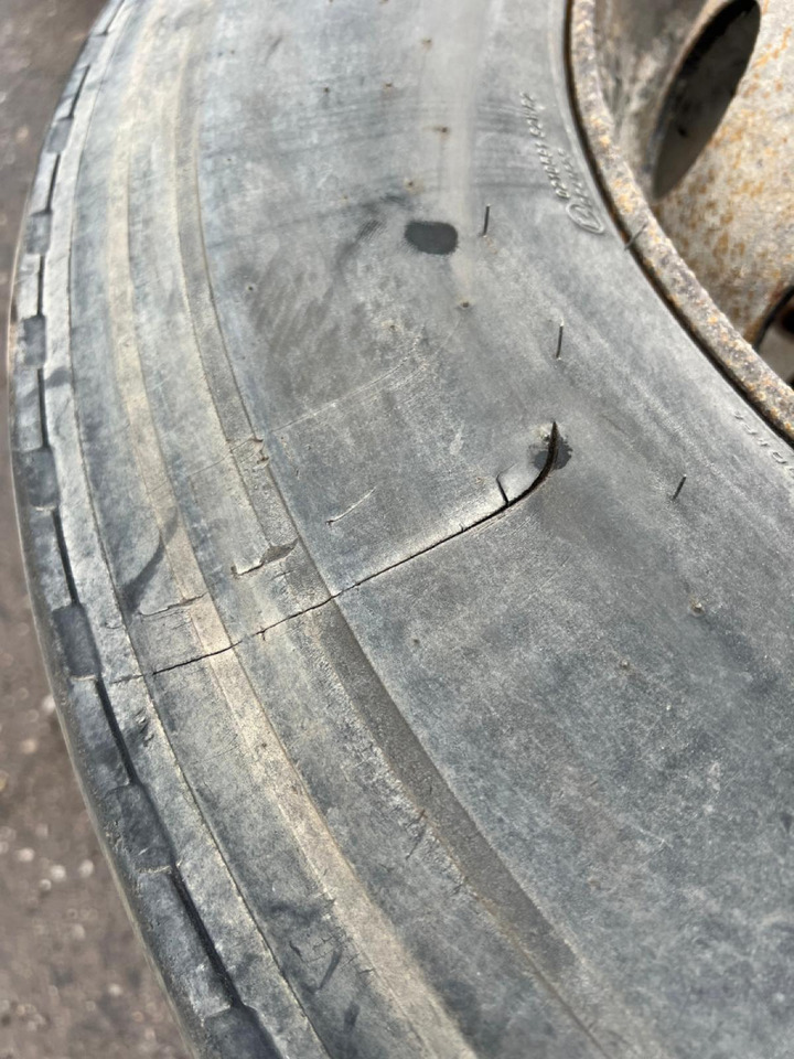 Volvo Rehvid + veljed 315/70R22.5 31570R225 - Гуми и джанти за Камион: снимка 4 Volvo Rehvid + veljed 315/70R22.5 31570R225 - Гуми и джанти за Камион: снимка 4