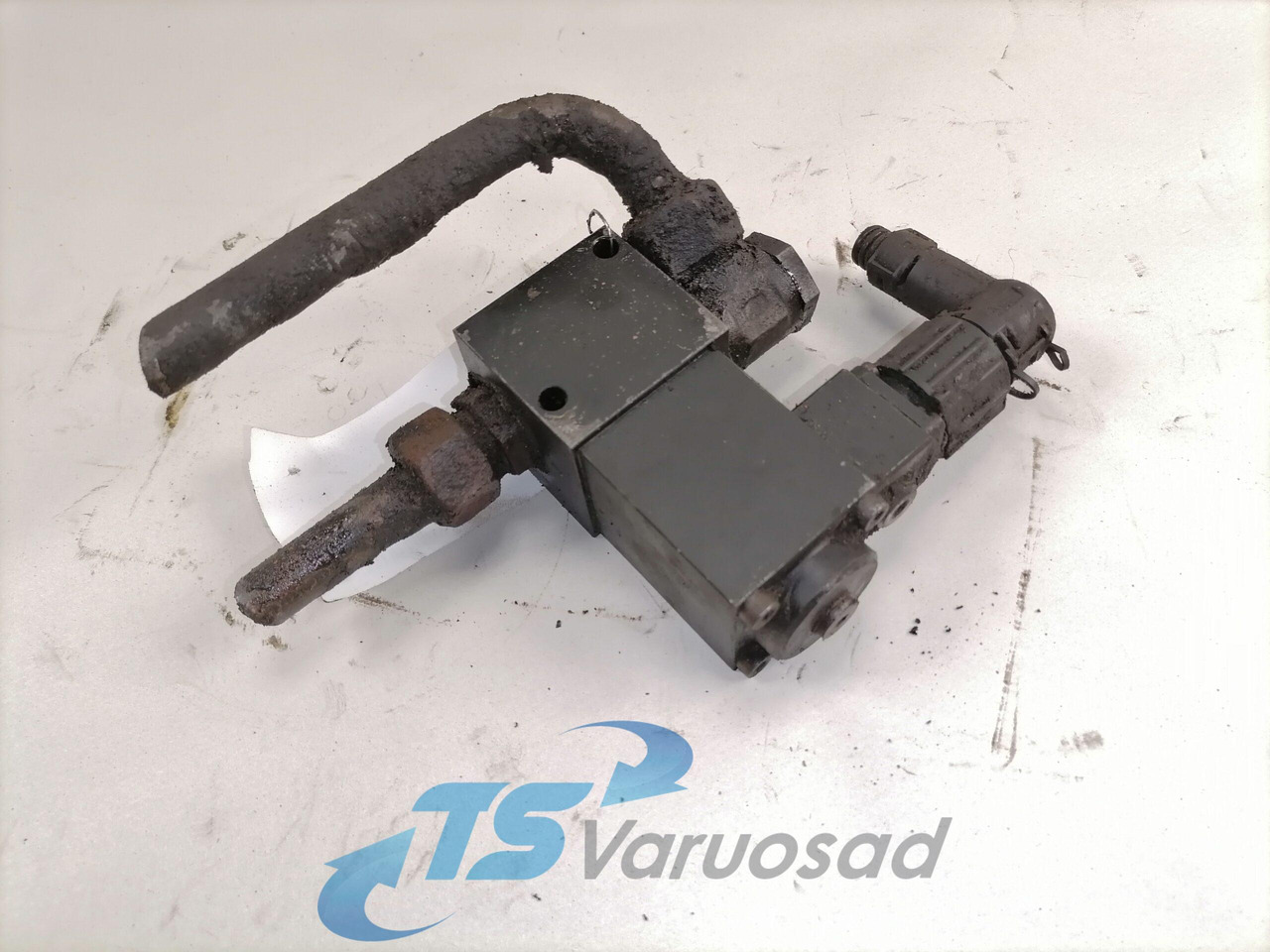 Volvo Solenoid valve ZFLS0501211755 - Спирачен клапан за Камион: снимка 2 Volvo Solenoid valve ZFLS0501211755 - Спирачен клапан за Камион: снимка 2