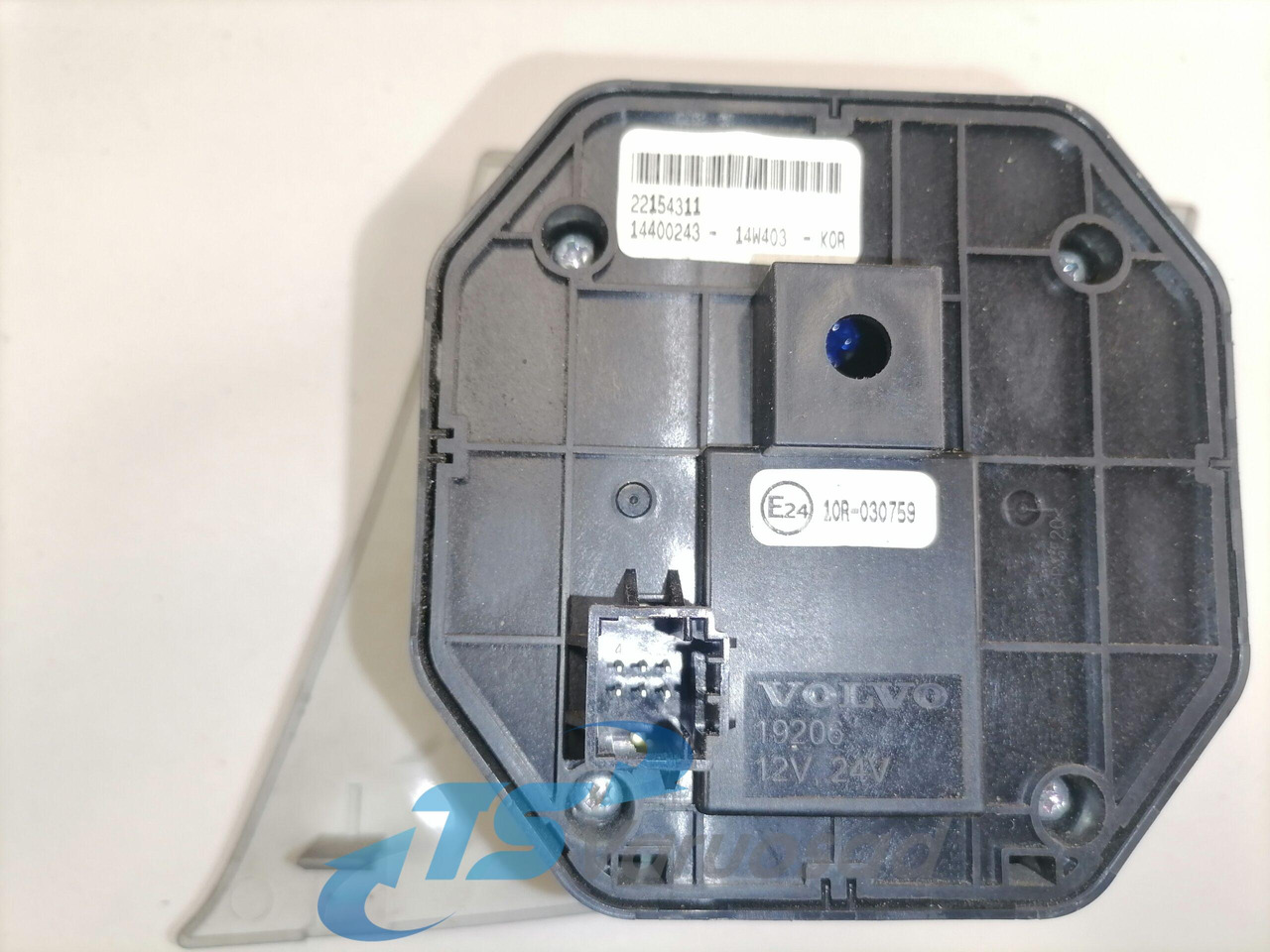 Volvo Switch, lights 22154311 - Кабина за Камион: снимка 2 Volvo Switch, lights 22154311 - Кабина за Камион: снимка 2