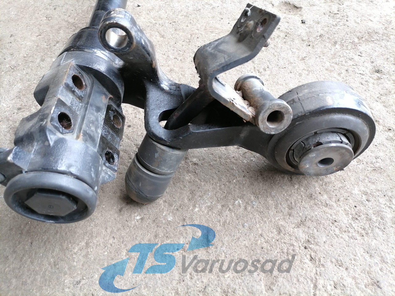 Volvo Volvo FH kabiini torsioonvarras 22004643 - Окачване на кабината за Камион: снимка 2 Volvo Volvo FH kabiini torsioonvarras 22004643 - Окачване на кабината за Камион: снимка 2