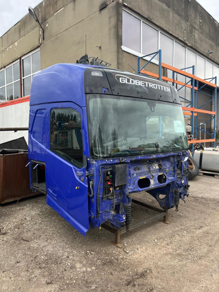 Volvo Volvo cab 85135364 - Кабина и интериор за Камион: снимка 2 Volvo Volvo cab 85135364 - Кабина и интериор за Камион: снимка 2