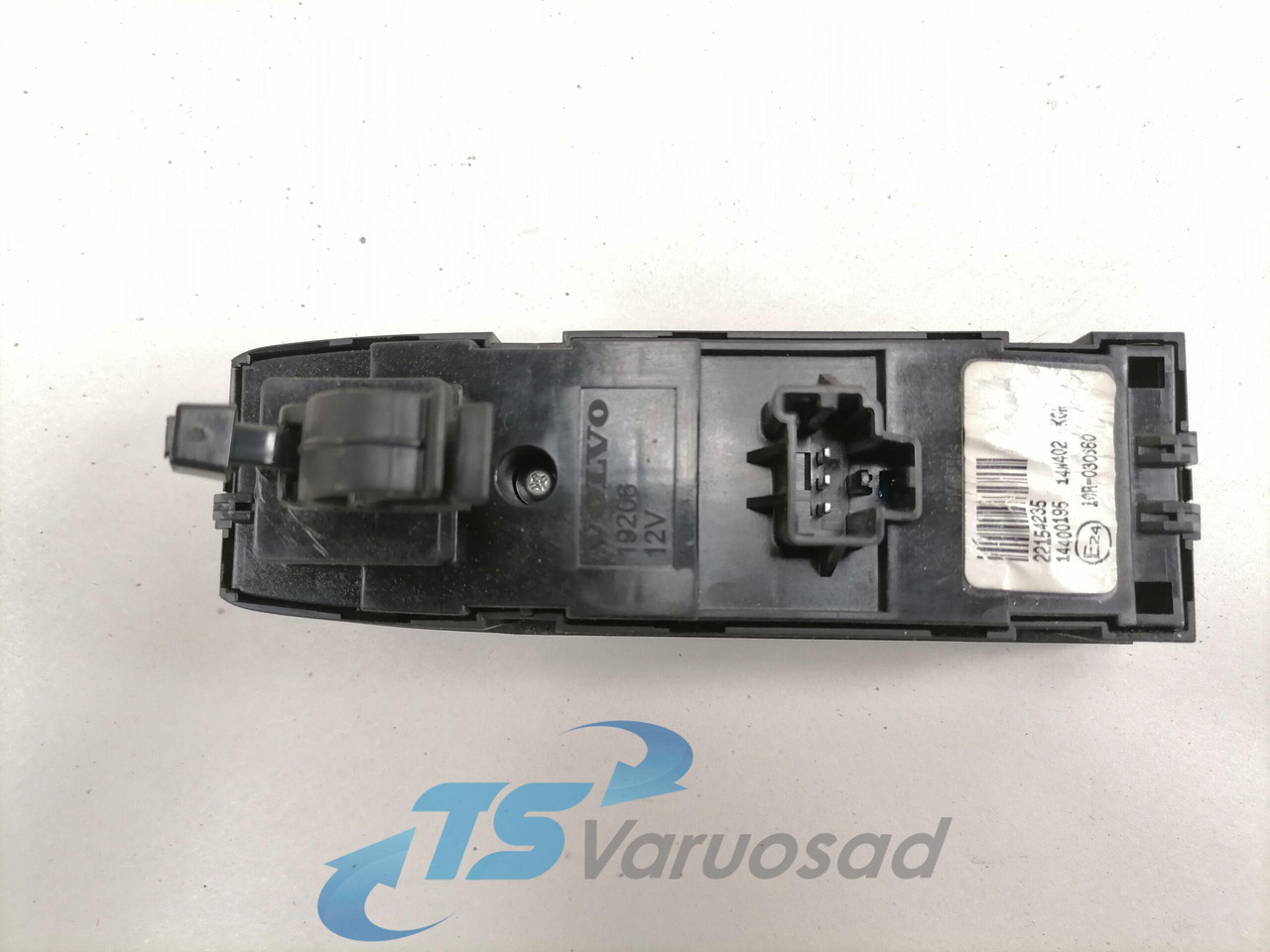 Volvo Volvo lüliti, aknatõstuk 22154235 - Кабина за Камион: снимка 2 Volvo Volvo lüliti, aknatõstuk 22154235 - Кабина за Камион: снимка 2