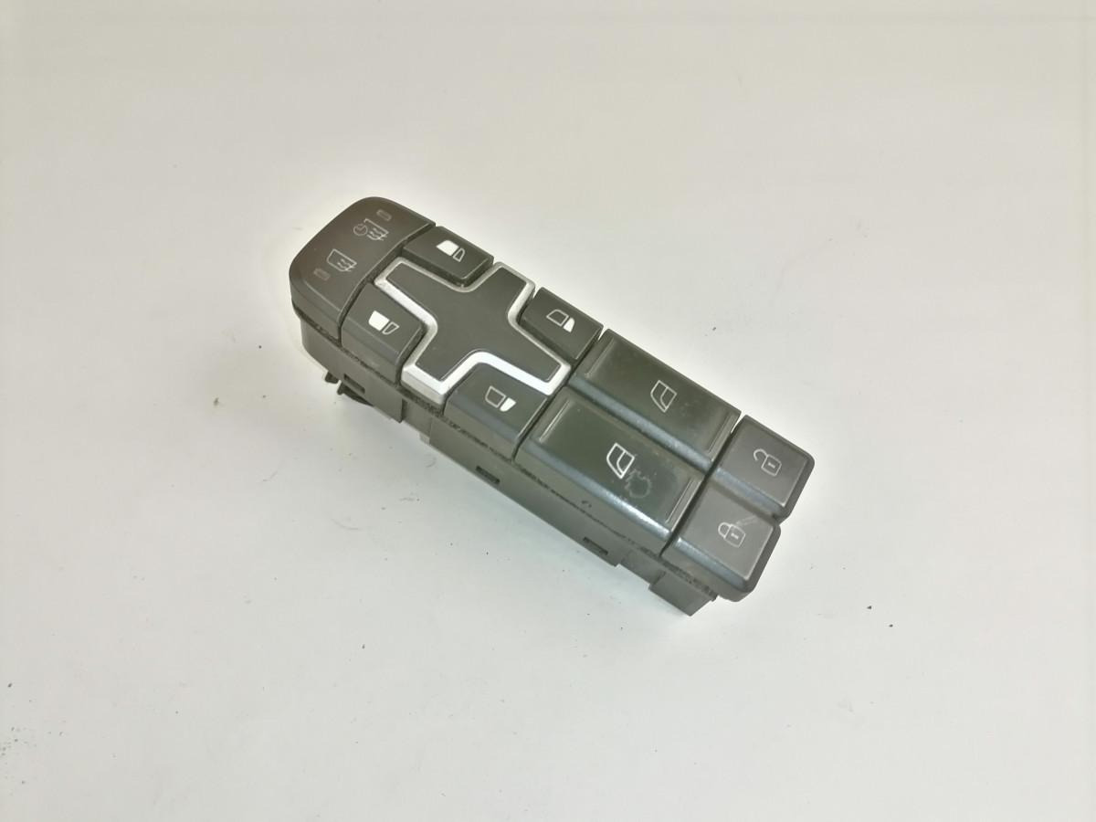 Volvo Volvo lüliti, aknatõstuk 22154235 - Кабина за Камион: снимка 2 Volvo Volvo lüliti, aknatõstuk 22154235 - Кабина за Камион: снимка 2