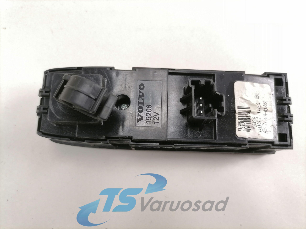 Volvo Volvo lüliti, aknatõstuk 22154240 - Кабина за Камион: снимка 2 Volvo Volvo lüliti, aknatõstuk 22154240 - Кабина за Камион: снимка 2