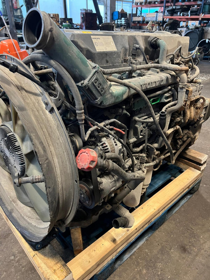 Volvo Volvo mootor D9B300 20880353 - Двигател за Камион: снимка 5 Volvo Volvo mootor D9B300 20880353 - Двигател за Камион: снимка 5