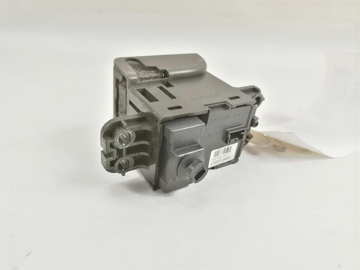 Volvo Volvo switch, parking brake 22107830 - Кабина за Камион: снимка 3 Volvo Volvo switch, parking brake 22107830 - Кабина за Камион: снимка 3