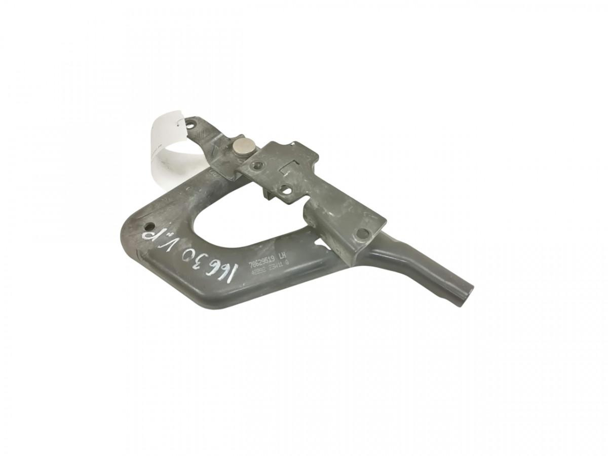 Volvo lower grille carrier hinge 78629519 - Радиаторна решетка за Камион: снимка 1 Volvo lower grille carrier hinge 78629519 - Радиаторна решетка за Камион: снимка 1