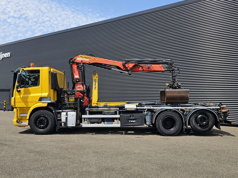 DAF CF 330 6x2-4 / PALFINGER CRANE + HOOKLIFT - Мултилифт с кука камион, Камион с кран: снимка 3 DAF CF 330 6x2-4 / PALFINGER CRANE + HOOKLIFT - Мултилифт с кука камион, Камион с кран: снимка 3
