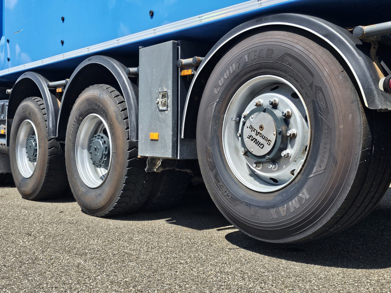 Самосвал камион DAF GINAF / CF85.410 / MANUAL GEARBOX / 10x4 TIPPER: снимка 14