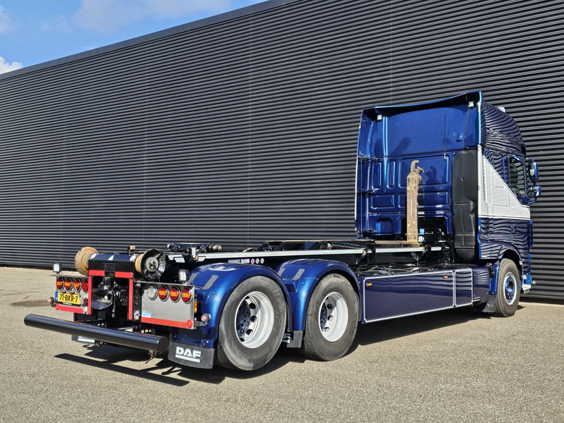 DAF XF 530 SSC 6x2 VDL HOOKLIFT 660 cm - Мултилифт с кука камион: снимка 3 DAF XF 530 SSC 6x2 VDL HOOKLIFT 660 cm - Мултилифт с кука камион: снимка 3