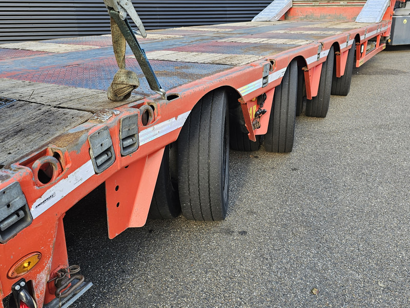 Faymonville F-S44-/ 4 x STEERING / HYDRAULIC RAMPS / EXTENDABLE - Нискорамна площадка полуремарке: снимка 4 Faymonville F-S44-/ 4 x STEERING / HYDRAULIC RAMPS / EXTENDABLE - Нискорамна площадка полуремарке: снимка 4