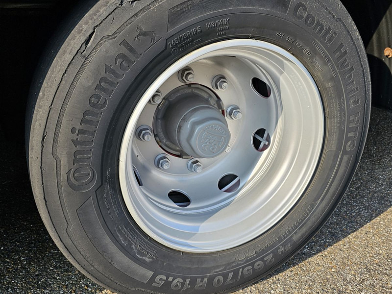 Бордово ремарке/ Платформа Fynkar K324T / 3 AXLE / TWIST-LOCKS / 2 X LIFT AXLE: снимка 16