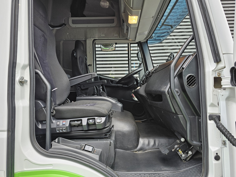 Камион фургон Iveco EURO CARGO 220 / LES / SCHOOL / FAHRSCHULE / CLOSED BOX: снимка 8