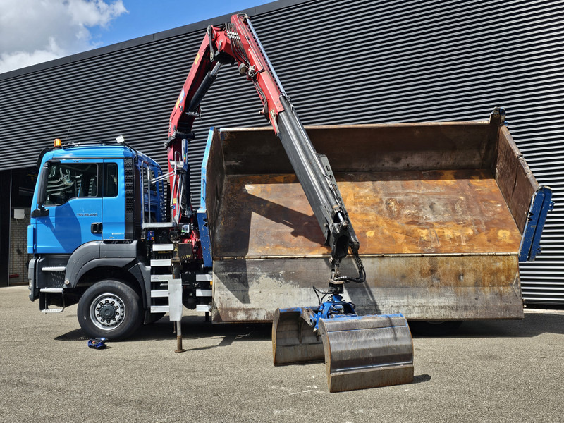 MAN TGS 28.400 6X4-4 BL / CRANE + 2 SIDE TIPPER - Самосвал камион, Камион с кран: снимка 4 MAN TGS 28.400 6X4-4 BL / CRANE + 2 SIDE TIPPER - Самосвал камион, Камион с кран: снимка 4