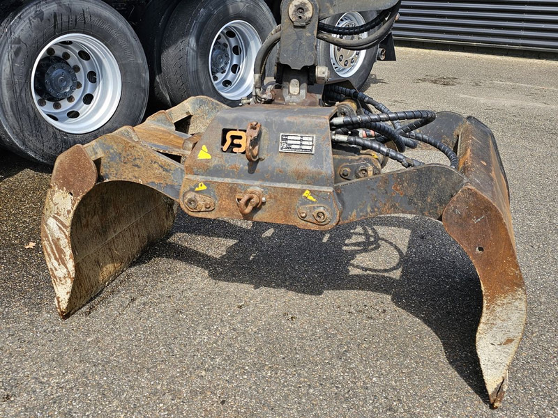 MAN TGS 35.400 / 8x4-4 / CONTAINER SYSTEM / PALFINGER Z CRANE - Камион с кабелна система, Камион с кран: снимка 3 MAN TGS 35.400 / 8x4-4 / CONTAINER SYSTEM / PALFINGER Z CRANE - Камион с кабелна система, Камион с кран: снимка 3